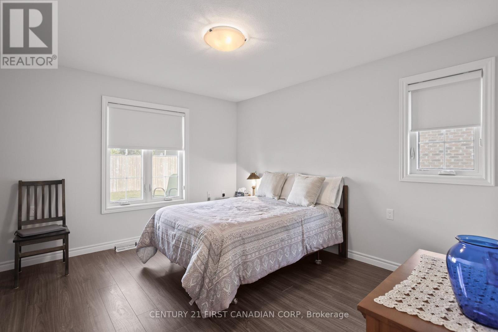 24 Devon Drive, South Huron, Ontario  N0M 1S3 - Photo 27 - X12450366