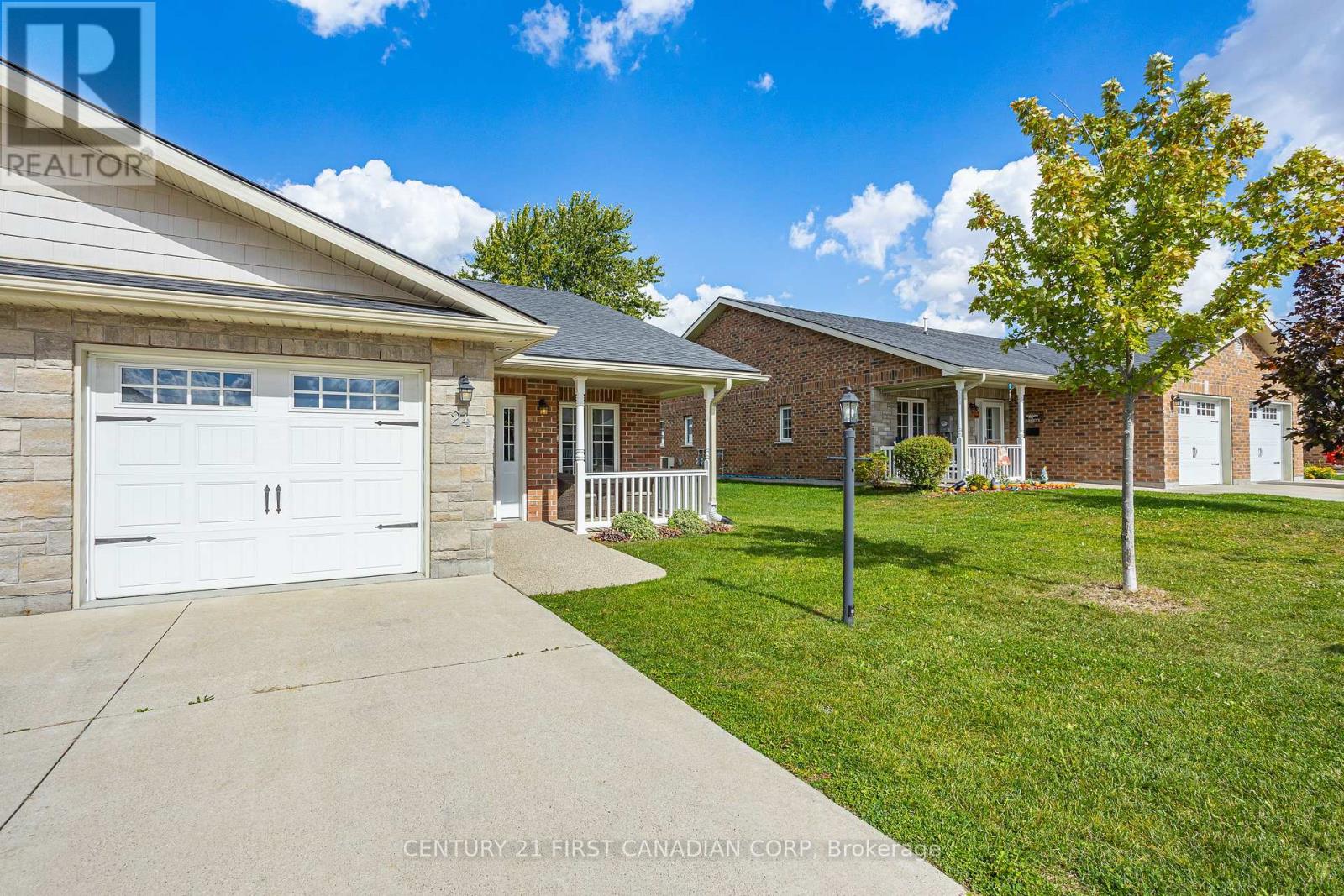 24 Devon Drive, South Huron, Ontario  N0M 1S3 - Photo 3 - X12450366