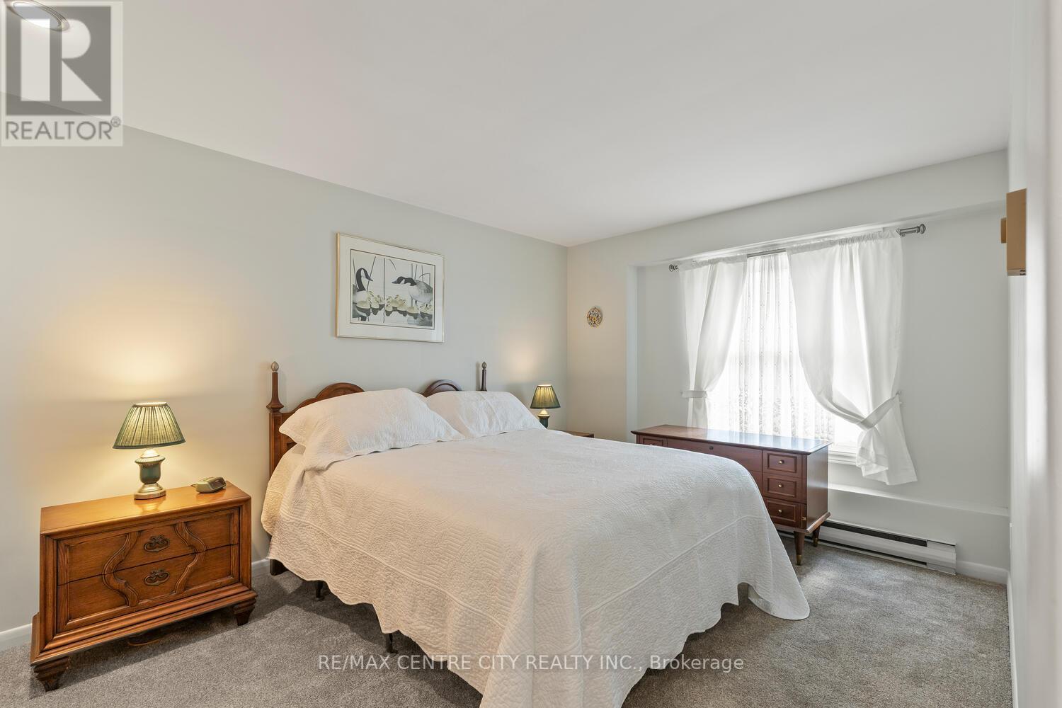 690 Grenfell Drive, London North, Ontario  N5X 2C5 - Photo 13 - X12450390