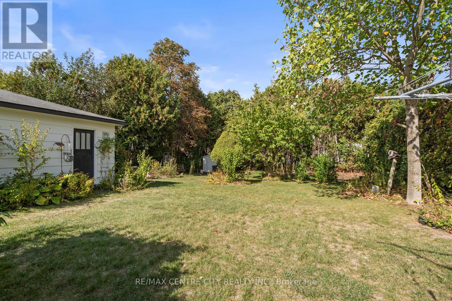 690 Grenfell Drive, London North, Ontario  N5X 2C5 - Photo 29 - X12450390
