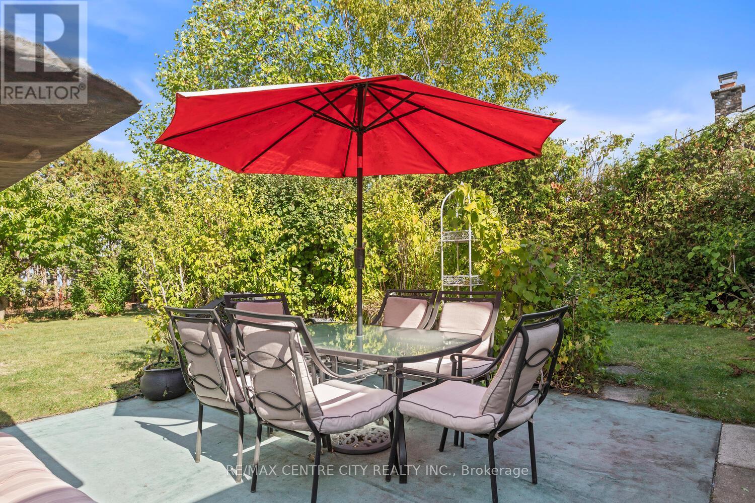 690 Grenfell Drive, London North, Ontario  N5X 2C5 - Photo 3 - X12450390
