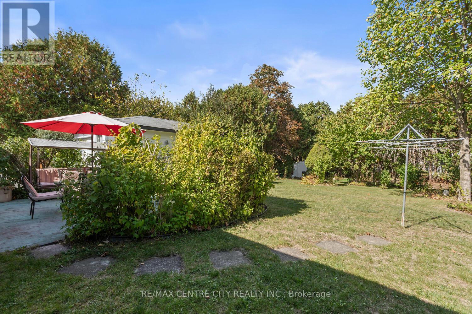 690 Grenfell Drive, London North, Ontario  N5X 2C5 - Photo 4 - X12450390