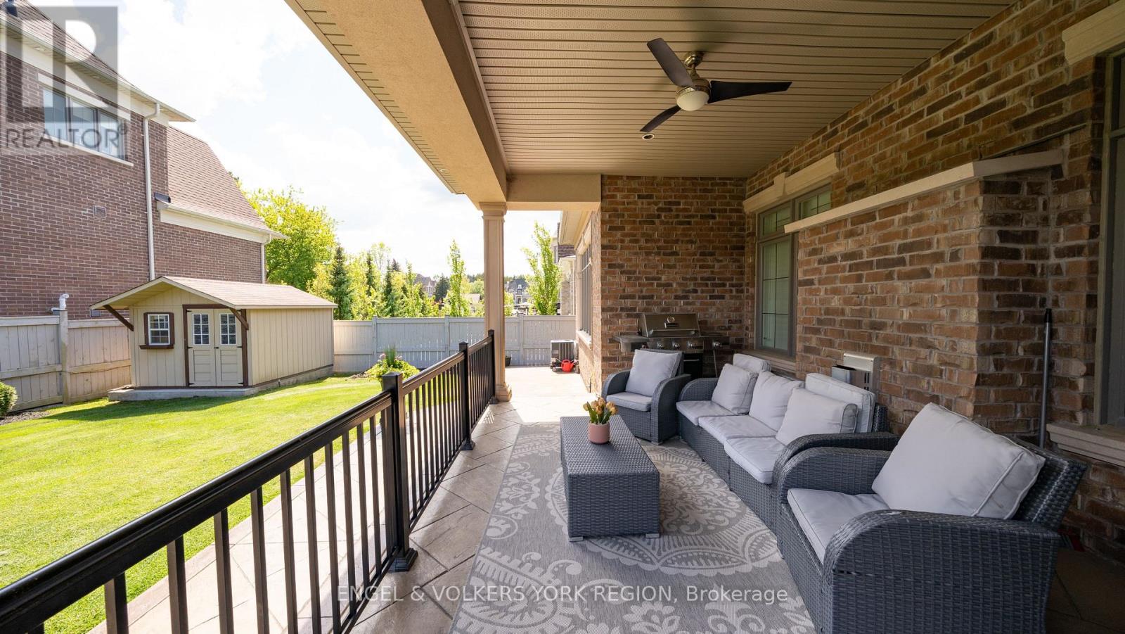 43 James Stokes Court, King (King City), Ontario  L7B 0M8 - Photo 42 - N12450247