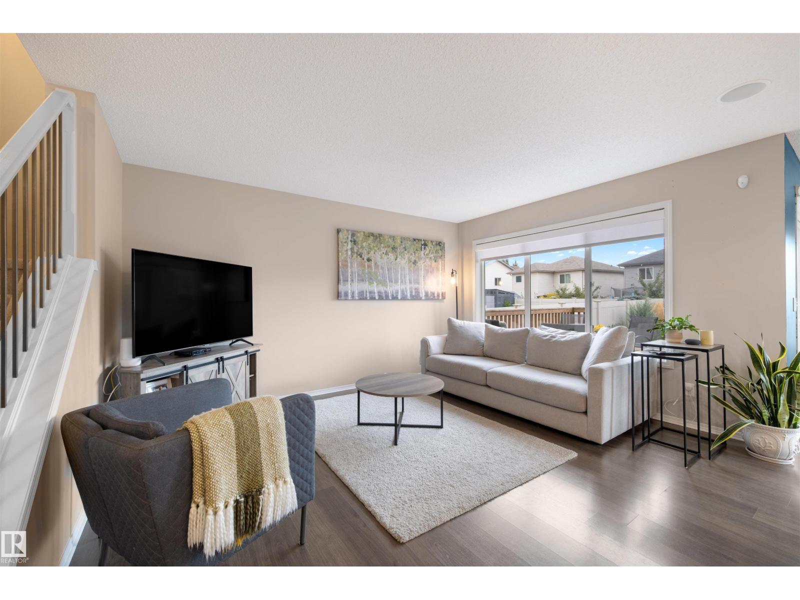 1728 Hammond Cr Nw Nw, Edmonton, Alberta  T6M 0N1 - Photo 4 - E4461192