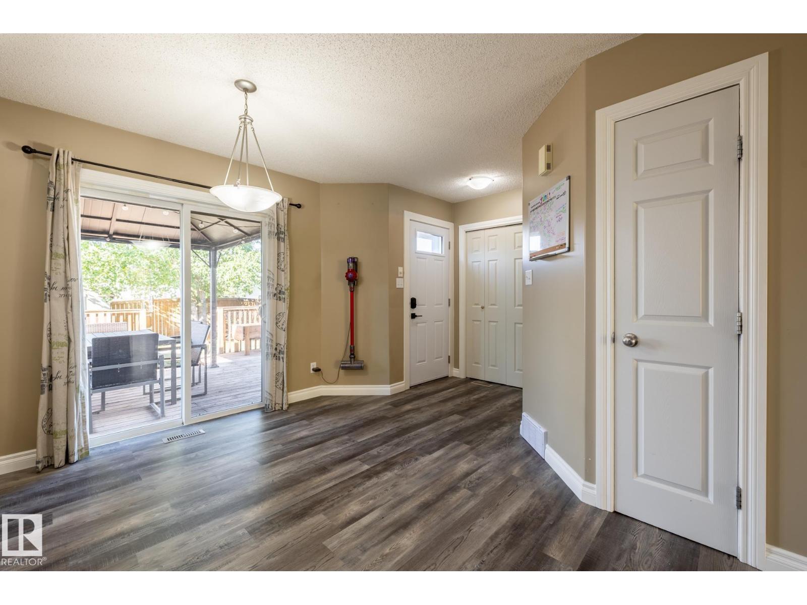 628 88 St Sw, Edmonton, Alberta  T6X 1E1 - Photo 19 - E4461193