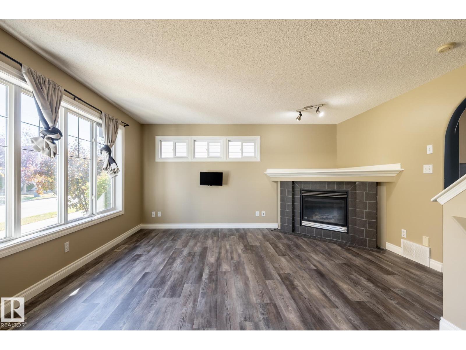 628 88 St Sw, Edmonton, Alberta  T6X 1E1 - Photo 4 - E4461193