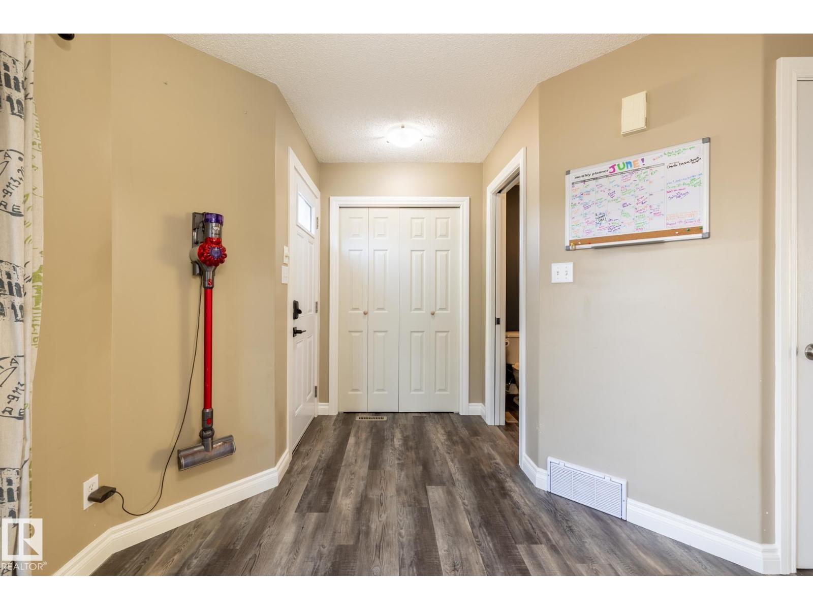 628 88 St Sw, Edmonton, Alberta  T6X 1E1 - Photo 6 - E4461193