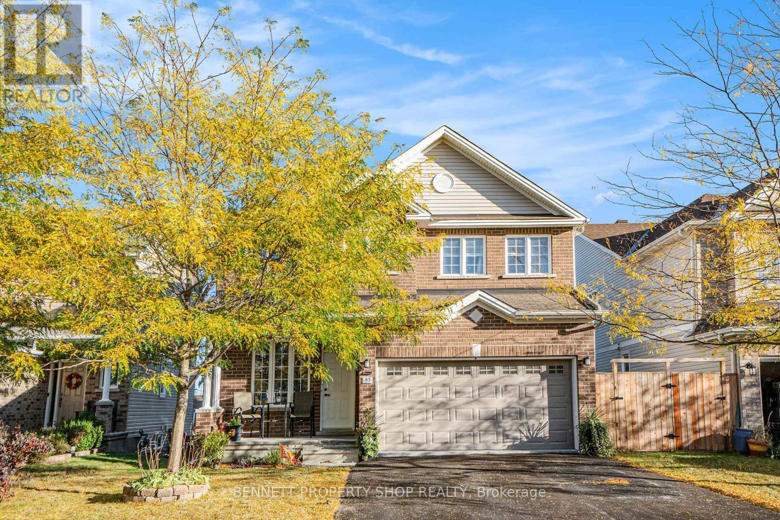 41 Bert Hall Street, Arnprior, Ontario  K7S 0G6 - Photo 1 - X12450420