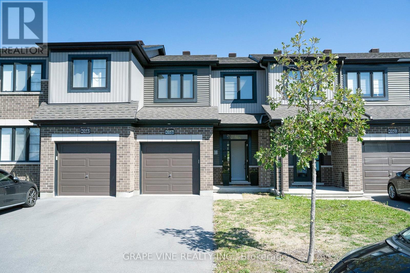 2057 CALTRA CRESCENT, Ottawa, Ontario