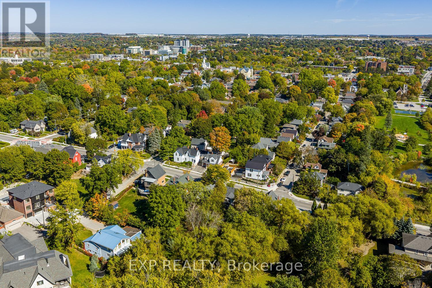 208 Lorne Avenue, Newmarket, Ontario  L3Y 4K2 - Photo 49 - N12449308