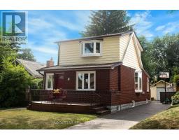 36 FRANCES AVENUE, Toronto, Ontario