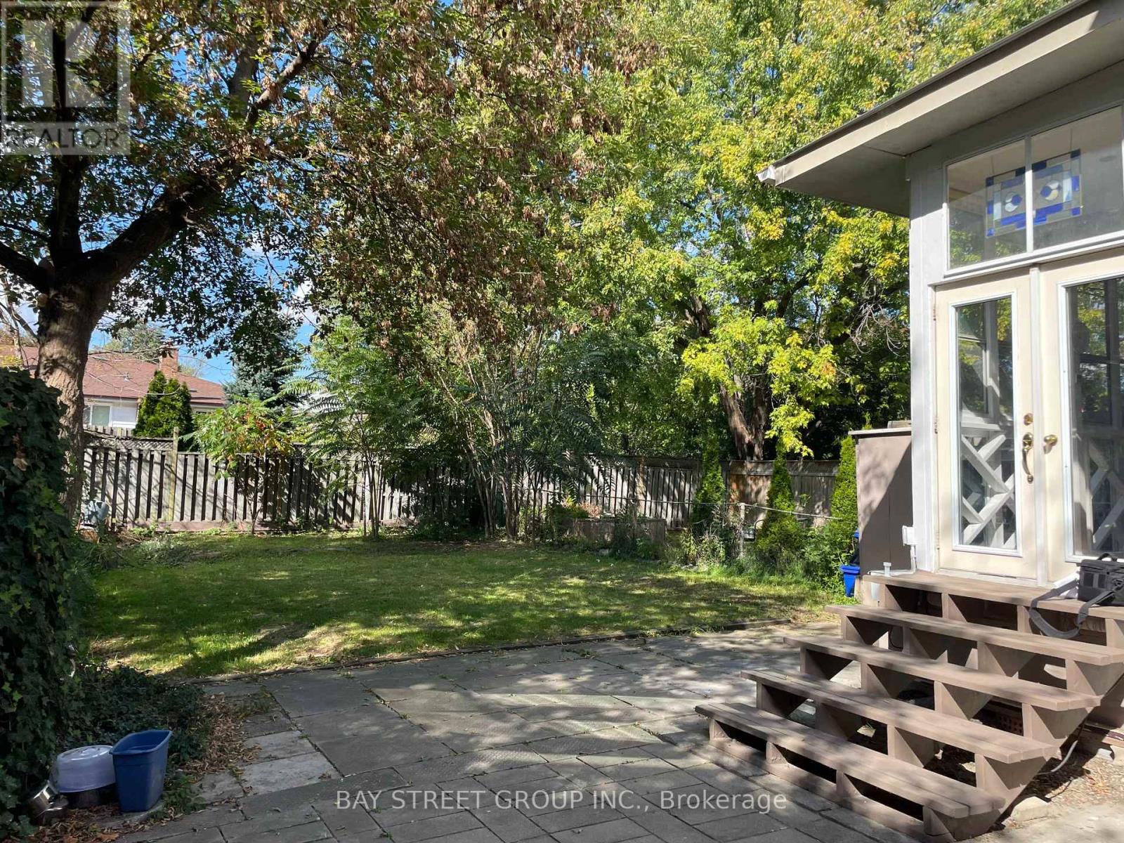 2175 Wiseman Court, Mississauga, Ontario  L5J 1P3 - Photo 24 - W12449872