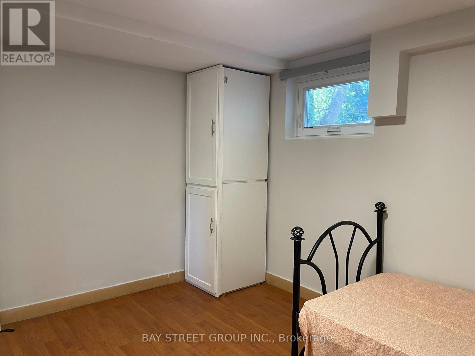 2175 Wiseman Court, Mississauga, Ontario  L5J 1P3 - Photo 19 - W12449872