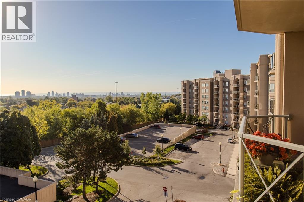 2075 Amherst Heights Drive Unit# 401, Burlington, Ontario  L7P 5B8 - Photo 30 - 40777203