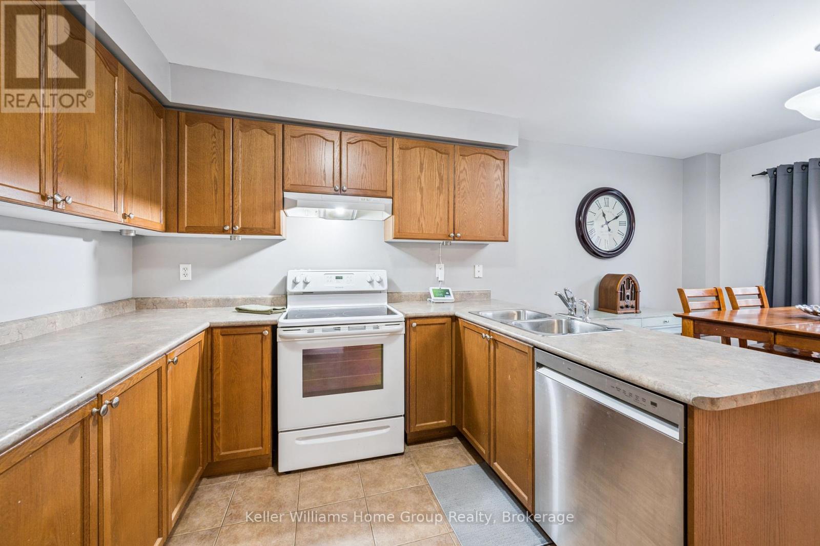 17 Florette Place, Brampton, Ontario  L7A 3G6 - Photo 13 - W12450340