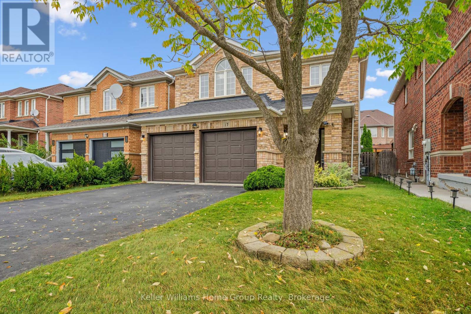 17 Florette Place, Brampton, Ontario  L7A 3G6 - Photo 3 - W12450340
