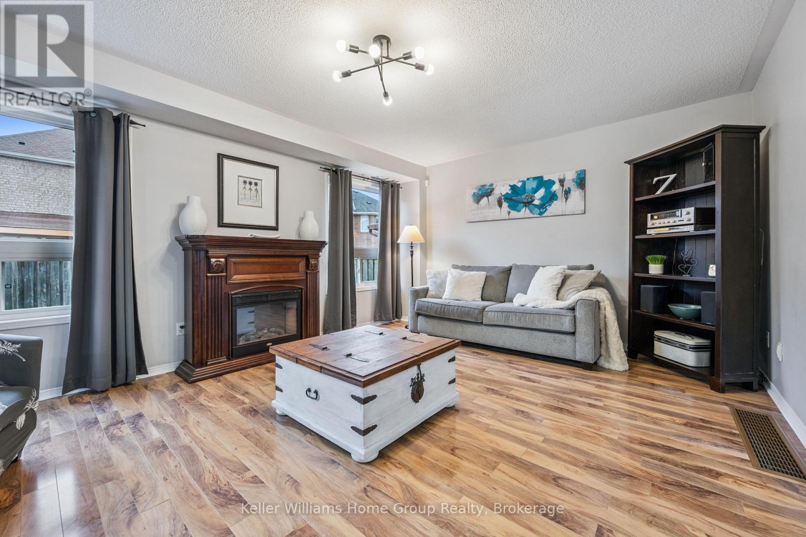 17 Florette Place, Brampton, Ontario  L7A 3G6 - Photo 7 - W12450340