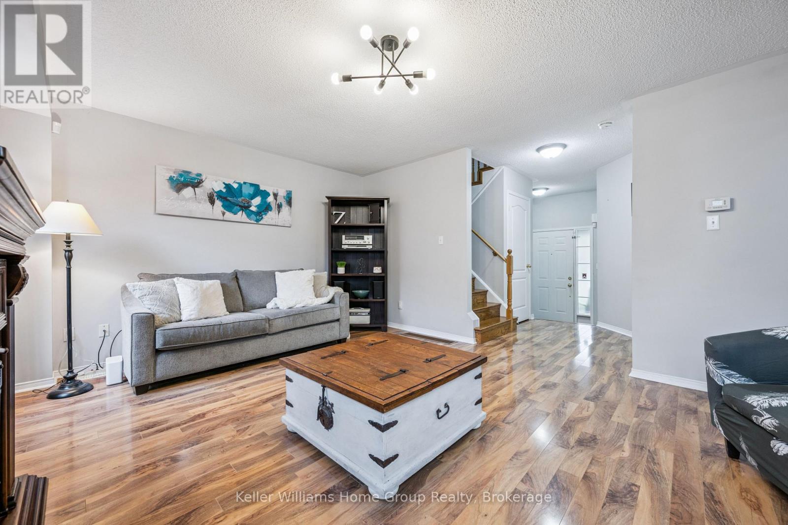 17 Florette Place, Brampton, Ontario  L7A 3G6 - Photo 9 - W12450340