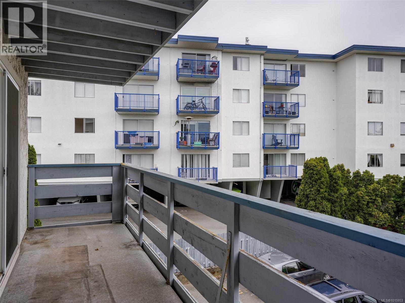 302 859 Carrie St, Esquimalt, British Columbia  V9A 5R5 - Photo 20 - 1015953