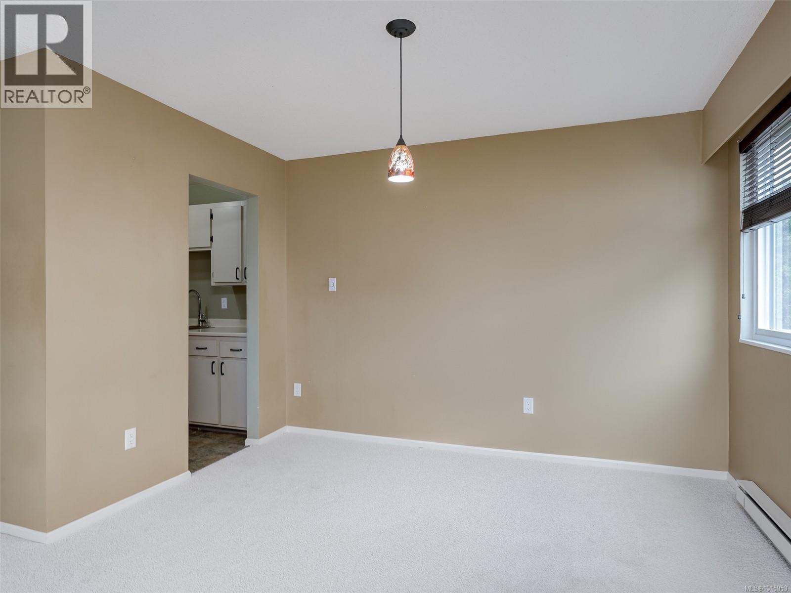 302 859 Carrie St, Esquimalt, British Columbia  V9A 5R5 - Photo 6 - 1015953