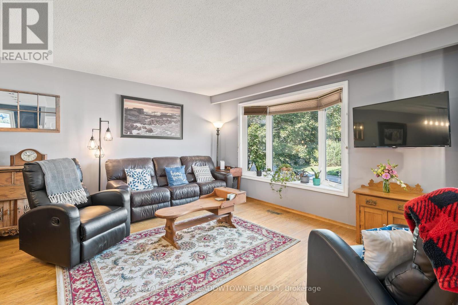 23 Shirley Street, Orangeville, Ontario  L9W 2T3 - Photo 11 - W12450252