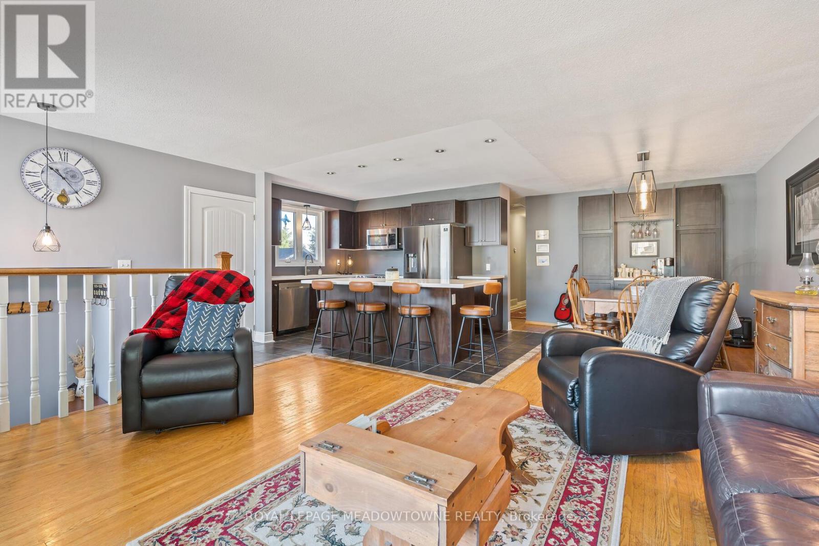 23 Shirley Street, Orangeville, Ontario  L9W 2T3 - Photo 13 - W12450252
