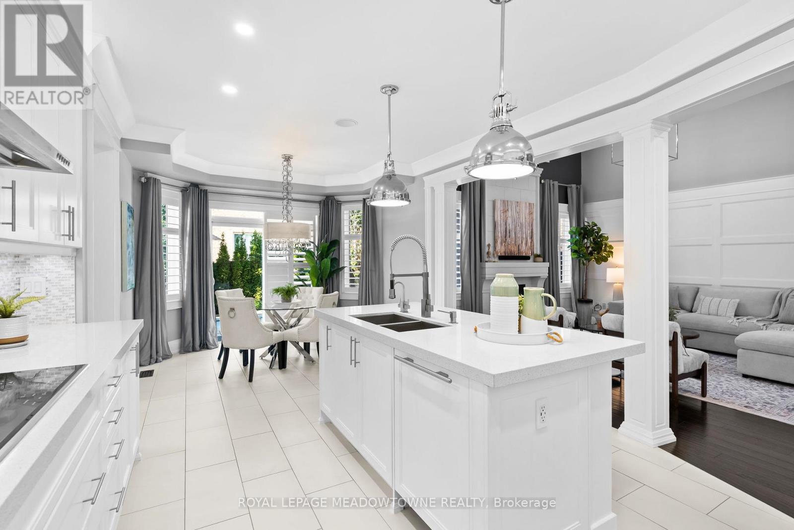 729 Wettlaufer Terrace, Milton (Sc Scott), Ontario  L9T 8M8 - Photo 14 - W12450276
