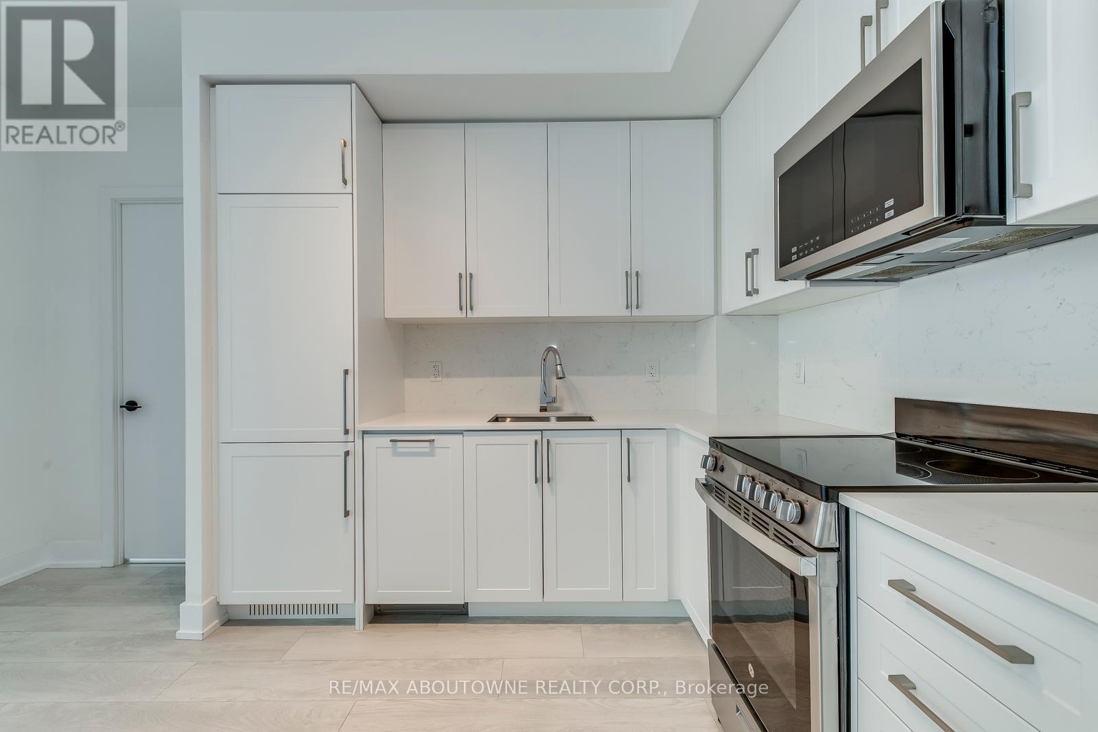 623 - 2450 Old Bronte Road, Oakville (Wm Westmount), Ontario  L6M 5P6 - Photo 10 - W12450303
