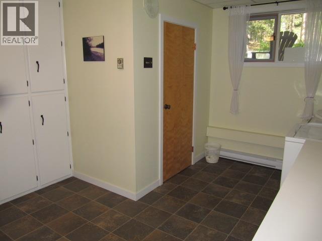 4838 Telqua Drive, 108 Mile Ranch, British Columbia  V0K 2Z0 - Photo 21 - R3055907