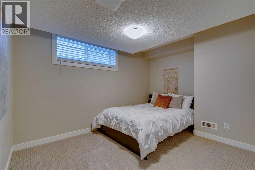9 Cranarch Way Se, Calgary, Alberta  T3M 0S7 - Photo 45 - A2261364