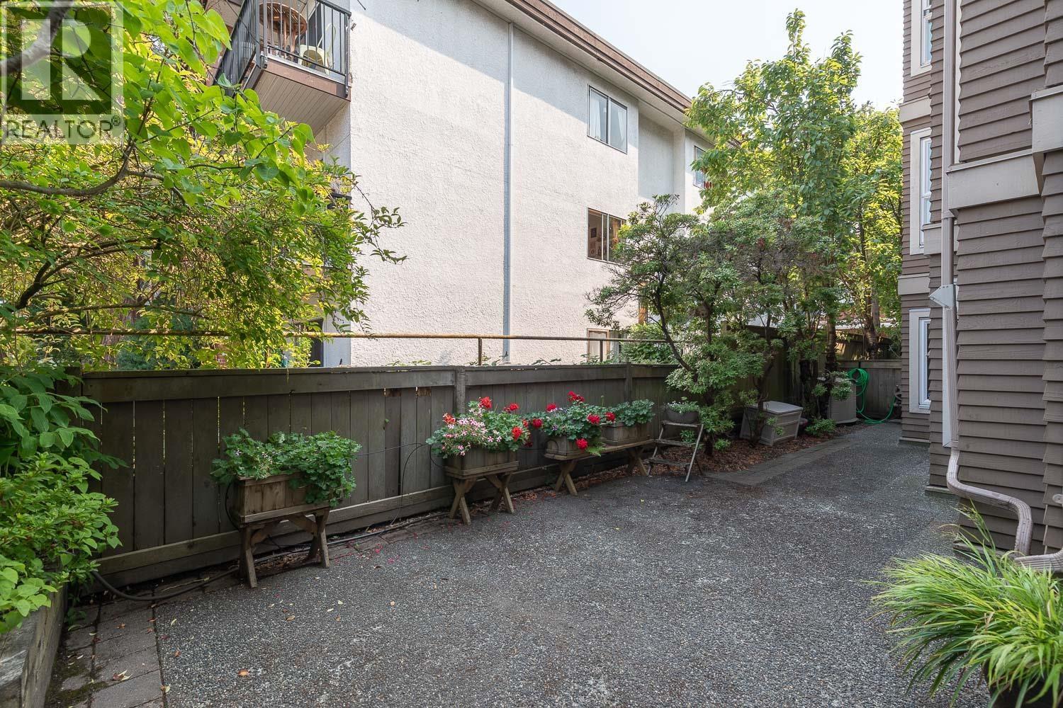 104 3218 Ontario Street, Vancouver, British Columbia  V5V 3E5 - Photo 4 - R3046382