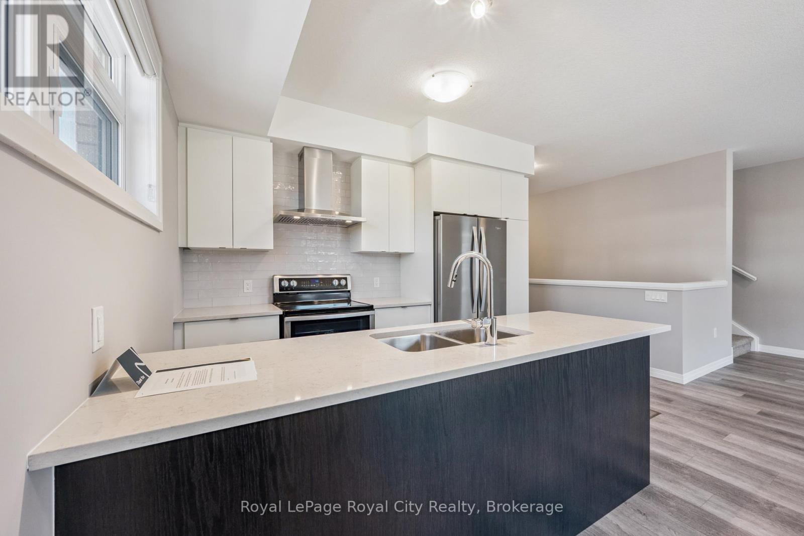24 Arabella Drive, Guelph, Ontario  N1L 1B3 - Photo 10 - X12450326
