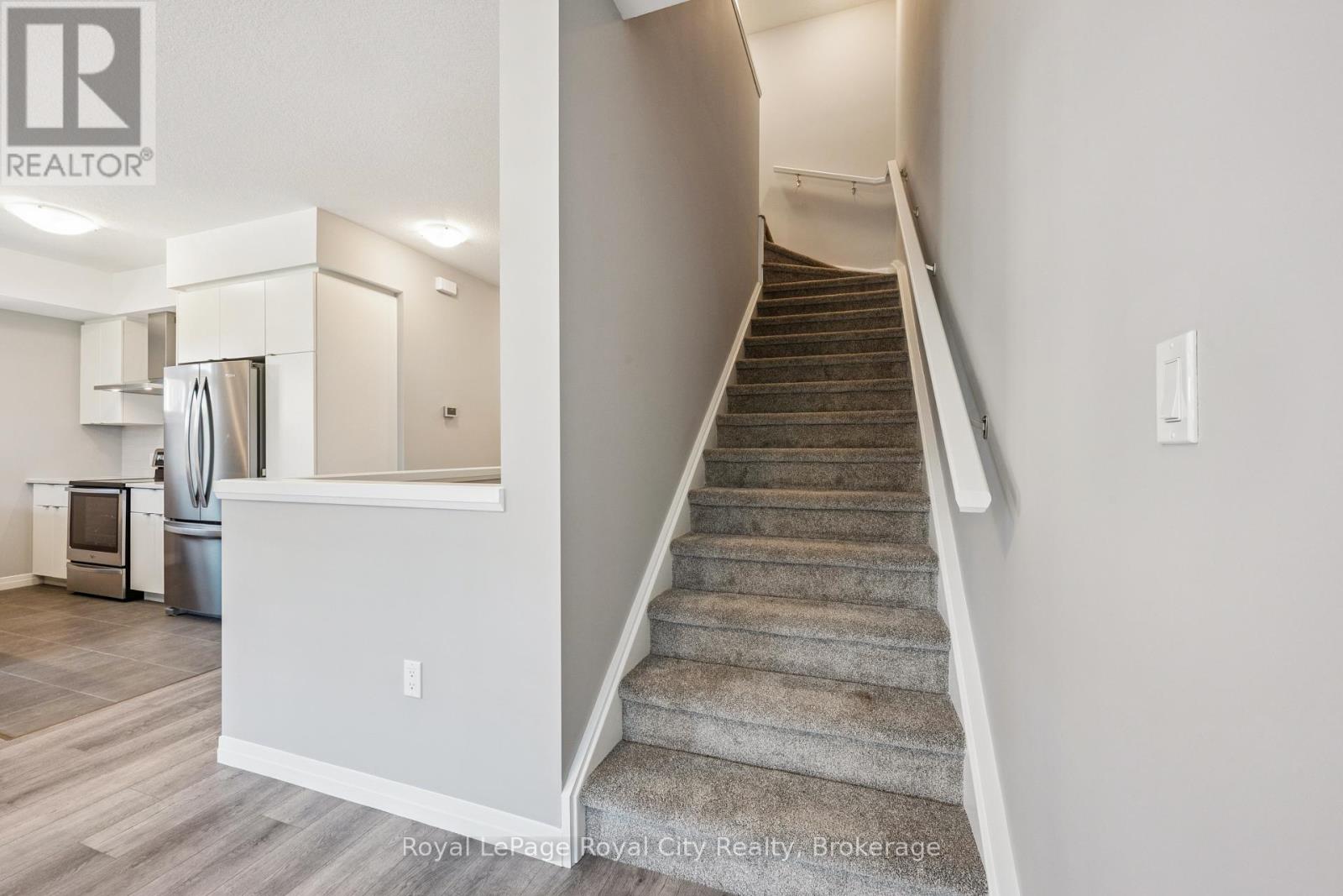 24 Arabella Drive, Guelph, Ontario  N1L 1B3 - Photo 17 - X12450326