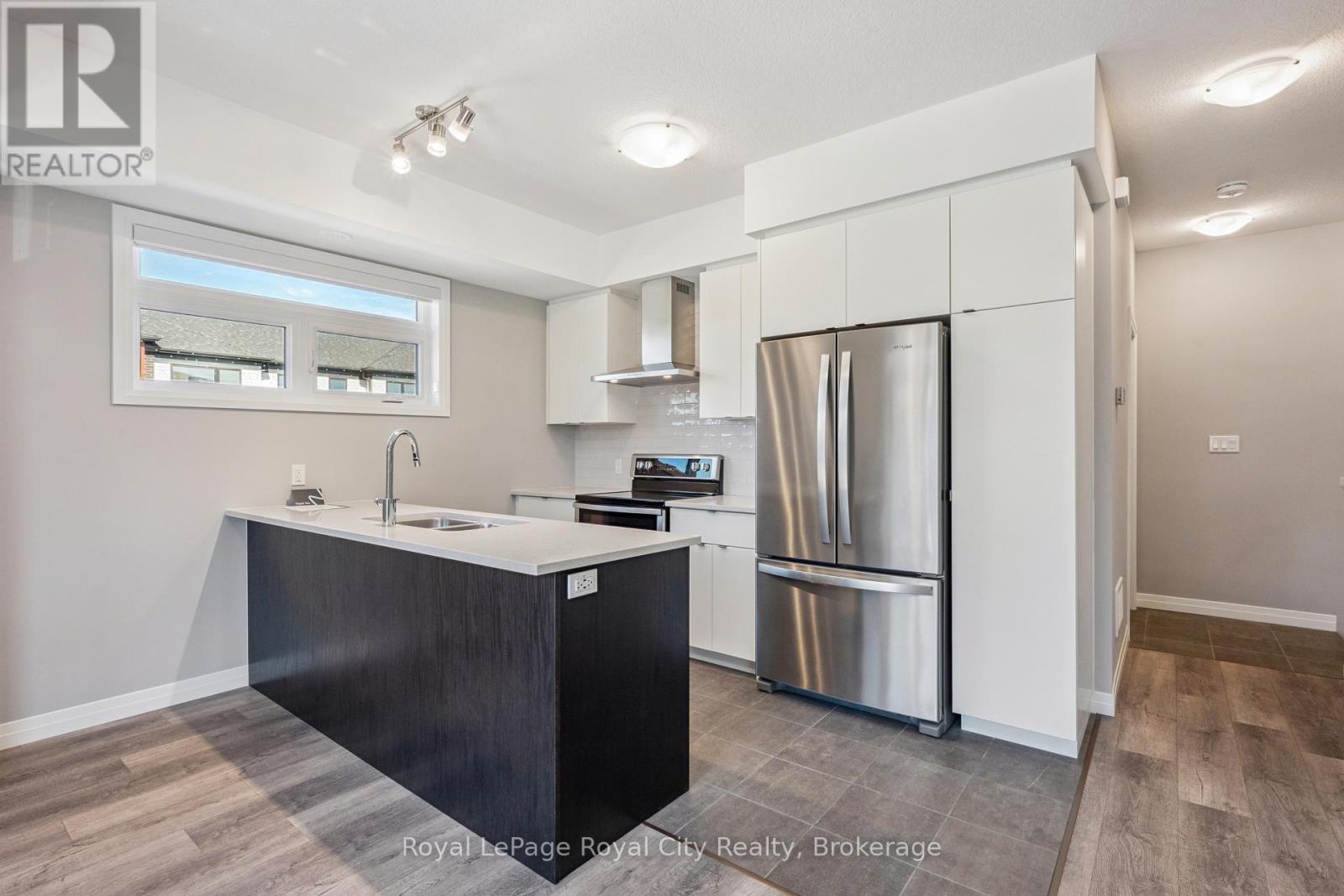 24 Arabella Drive, Guelph, Ontario  N1L 1B3 - Photo 8 - X12450326