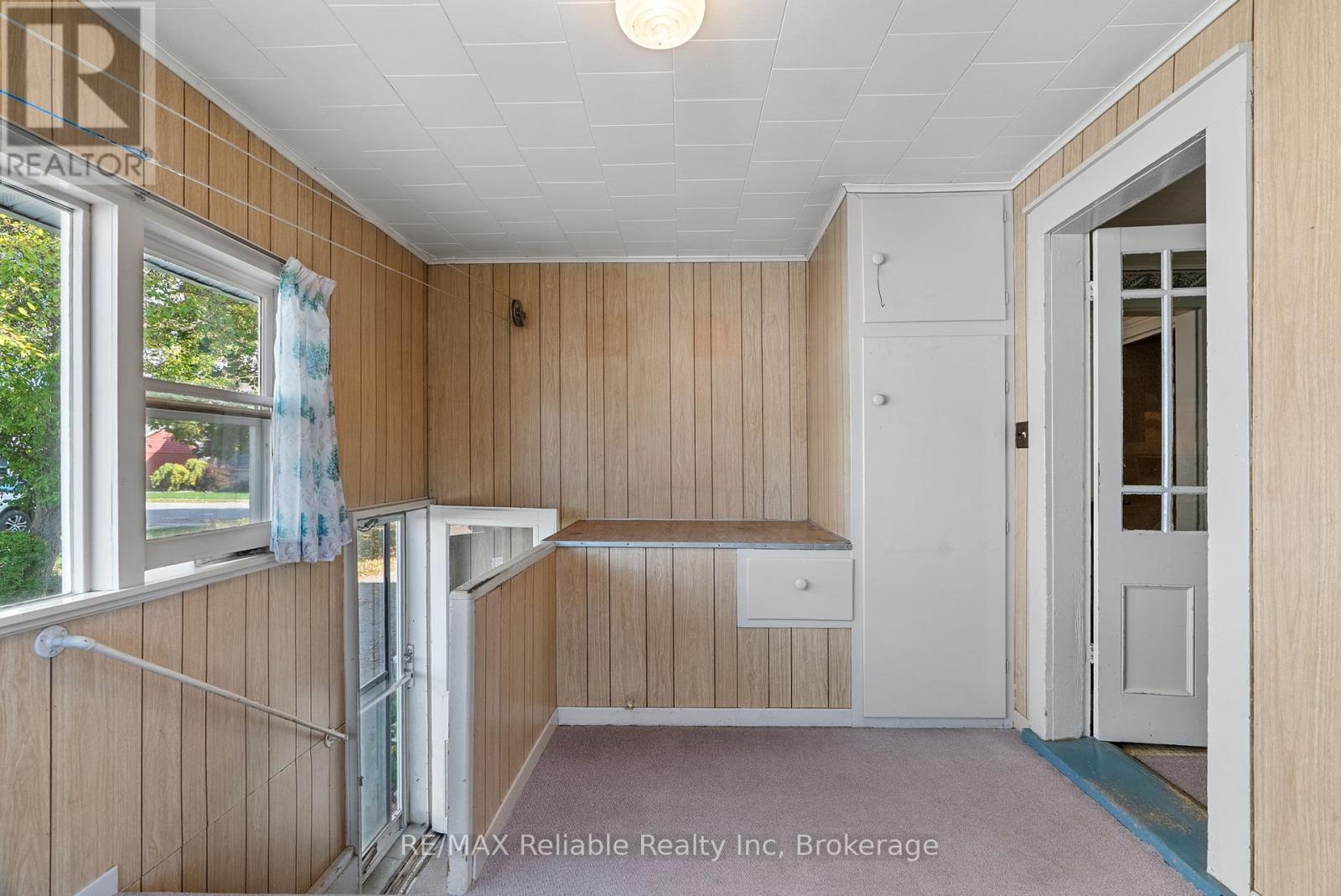 67 Jarvis Street N, Huron East, Ontario  N0K 1W0 - Photo 22 - X12450342