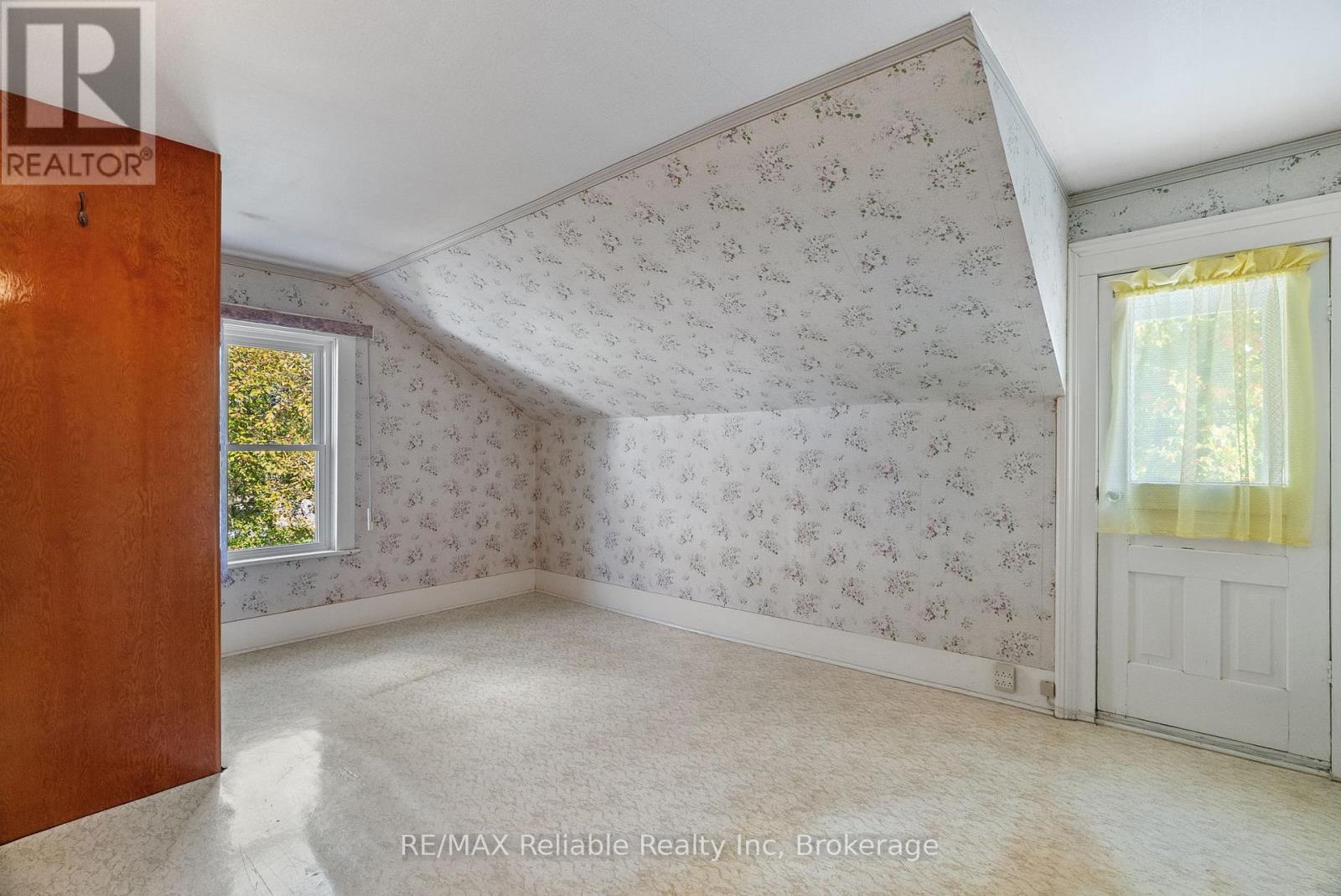 67 Jarvis Street N, Huron East, Ontario  N0K 1W0 - Photo 30 - X12450342