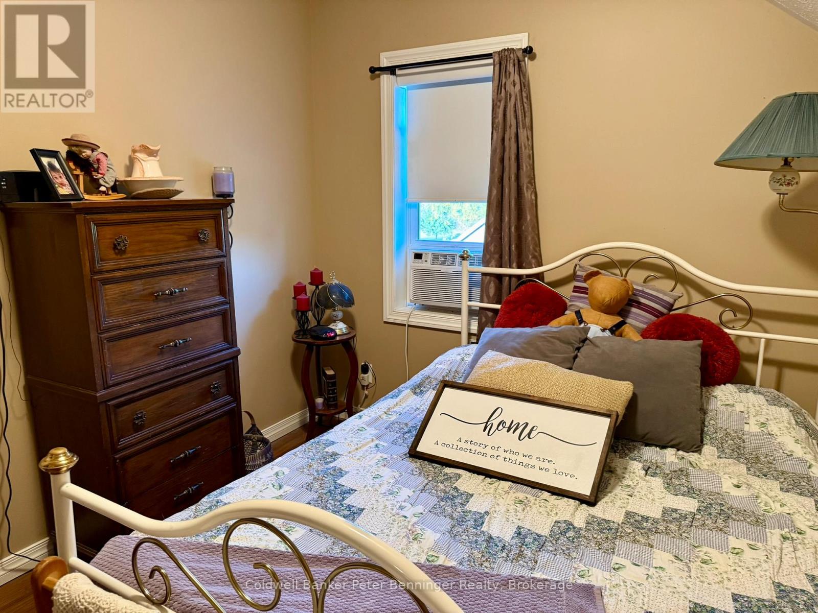 35 King Street, Brockton, Ontario  N0G 1J0 - Photo 23 - X12450354