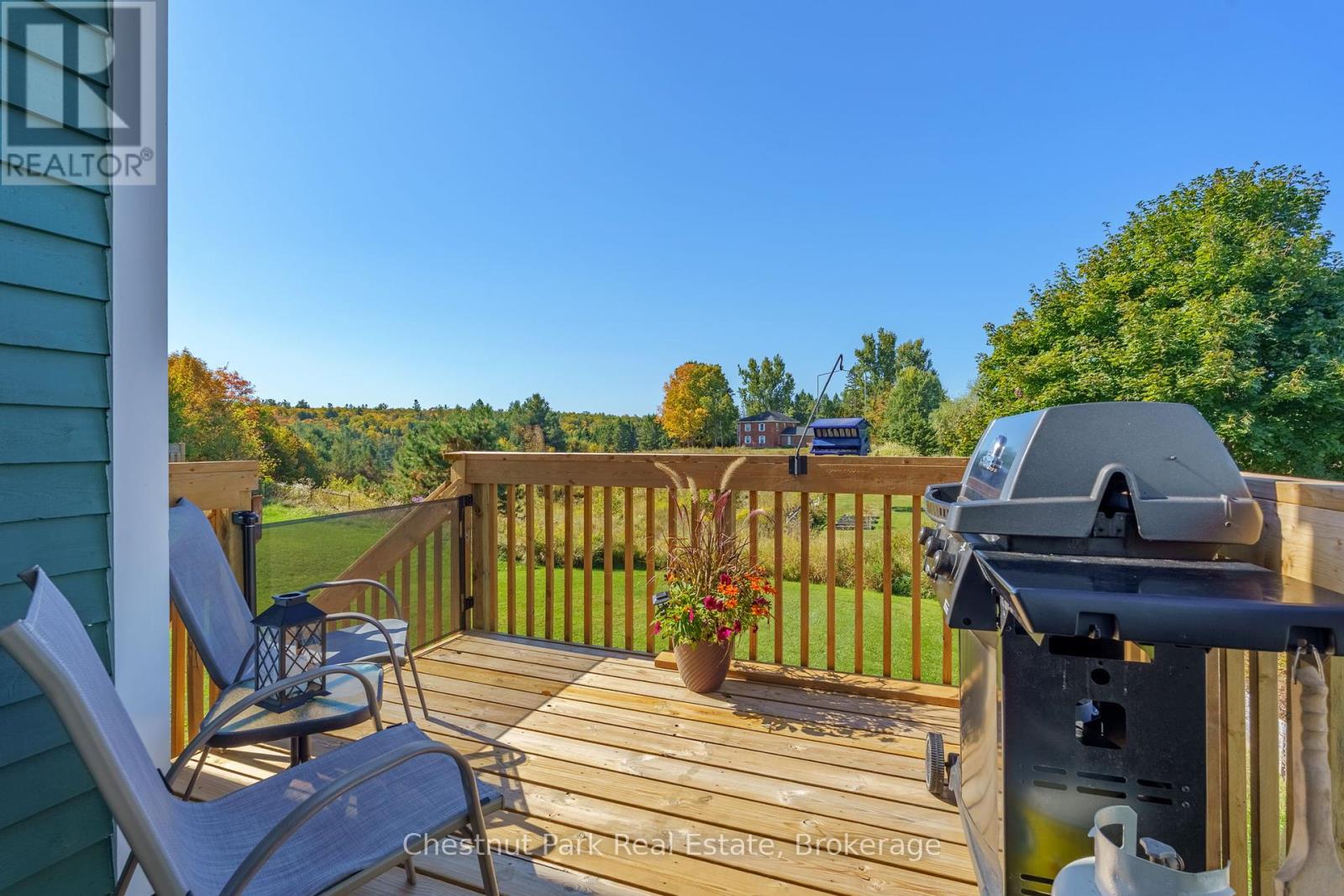 8 Coates Avenue, Bracebridge, Ontario  P1L 1Y5 - Photo 13 - X12450371