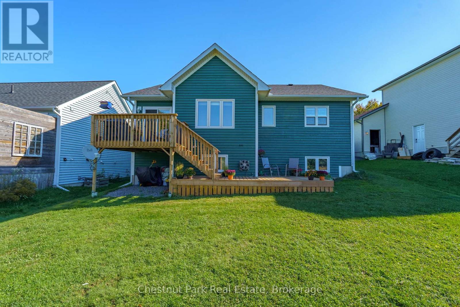 8 Coates Avenue, Bracebridge, Ontario  P1L 1Y5 - Photo 39 - X12450371