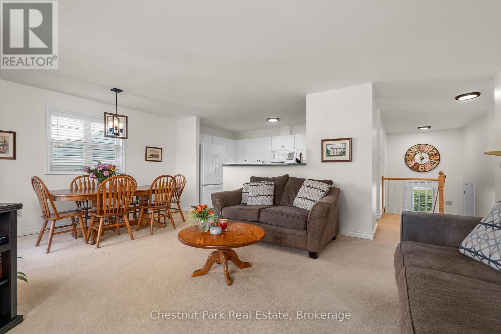 8 Coates Avenue, Bracebridge, Ontario  P1L 1Y5 - Photo 8 - X12450371