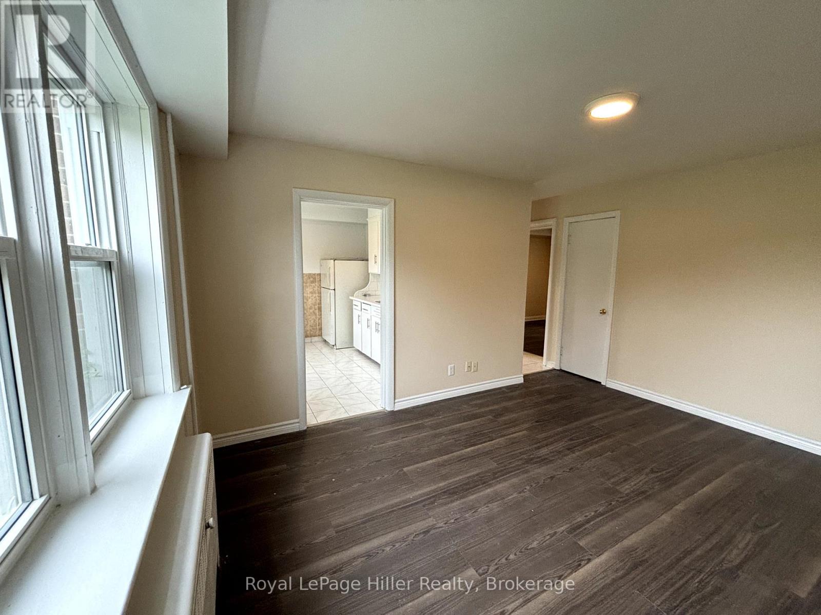 1 - 2 Churchill Circle, Stratford, Ontario  N5A 5Y5 - Photo 3 - X12450373