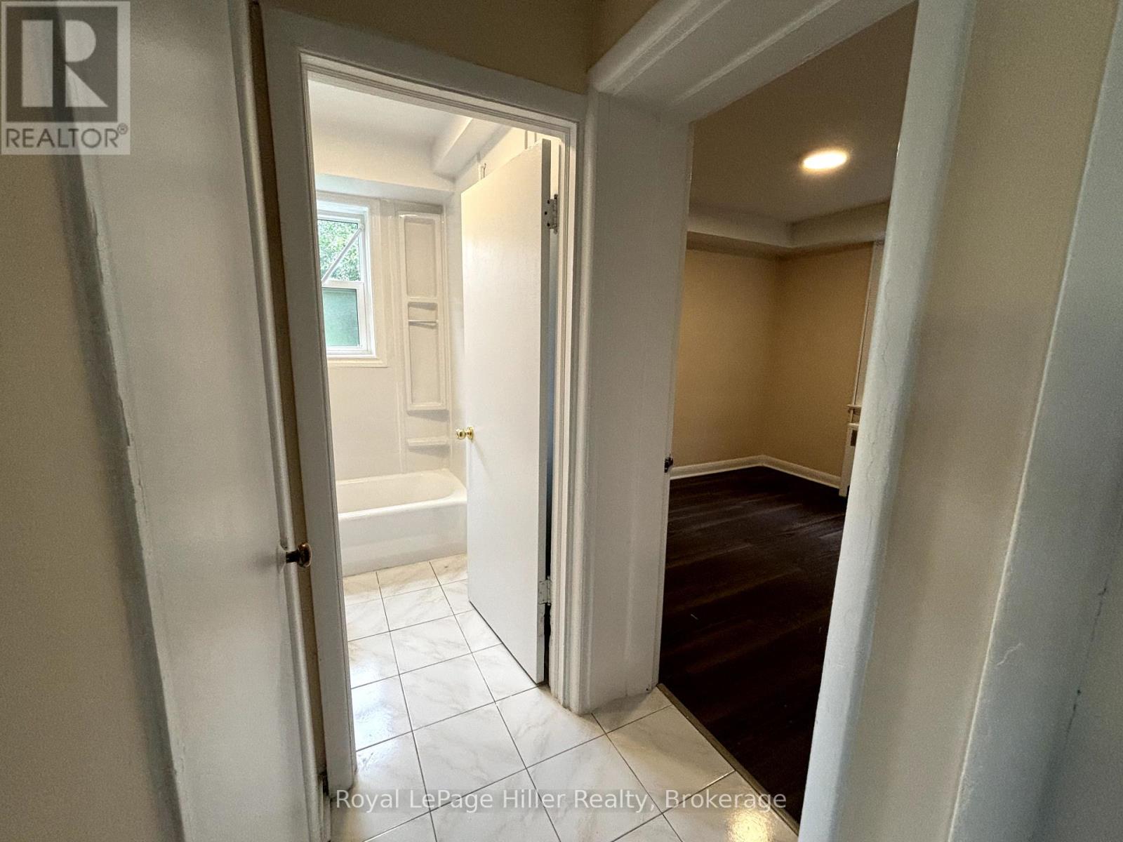 1 - 2 Churchill Circle, Stratford, Ontario  N5A 5Y5 - Photo 7 - X12450373