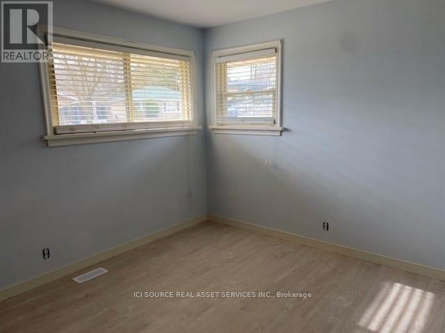 MAIN FL - 107 VANCOUVER DRIVE, Guelph, Ontario