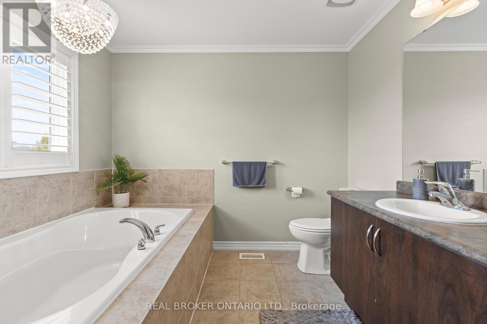 14 Carroll Lane, Brantford, Ontario  N3T 5L5 - Photo 14 - X12450256
