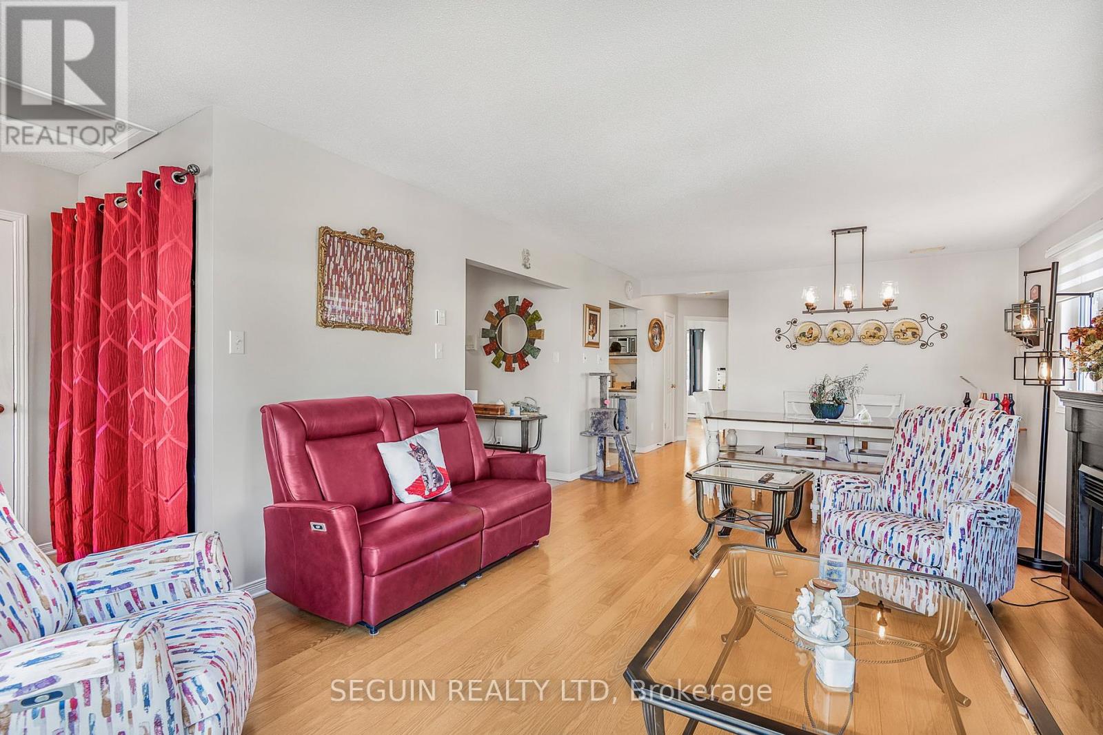 211 - 1505 Clement Street, Hawkesbury, Ontario  K6A 3V8 - Photo 8 - X12450421