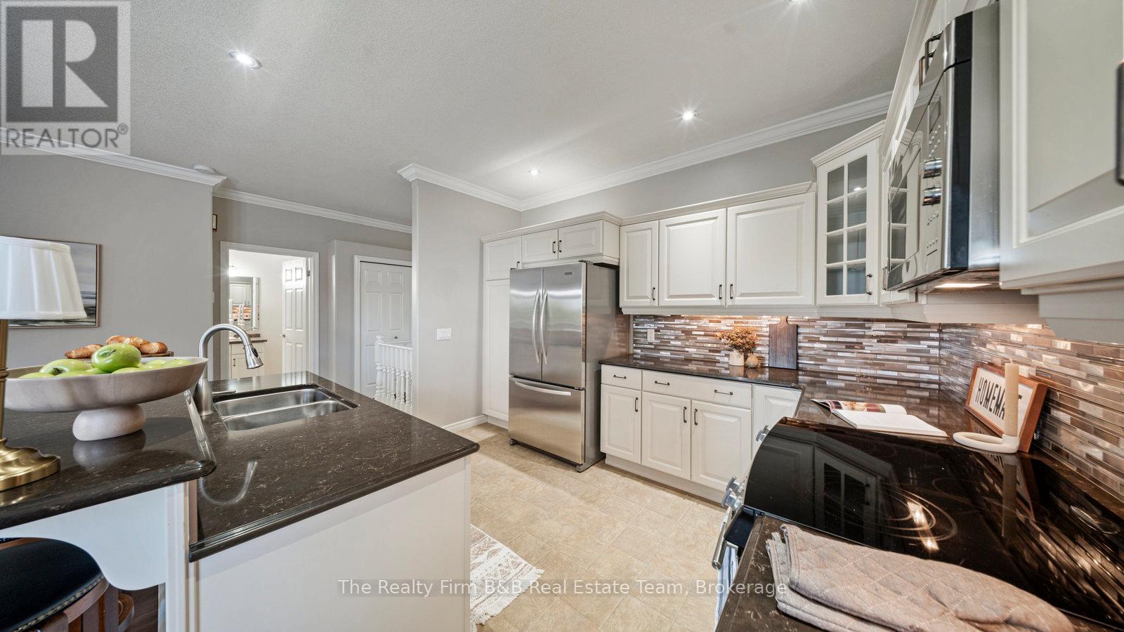 20 - 540 Spitfire Street, Woodstock, Ontario  N4T 0C2 - Photo 10 - X12450382
