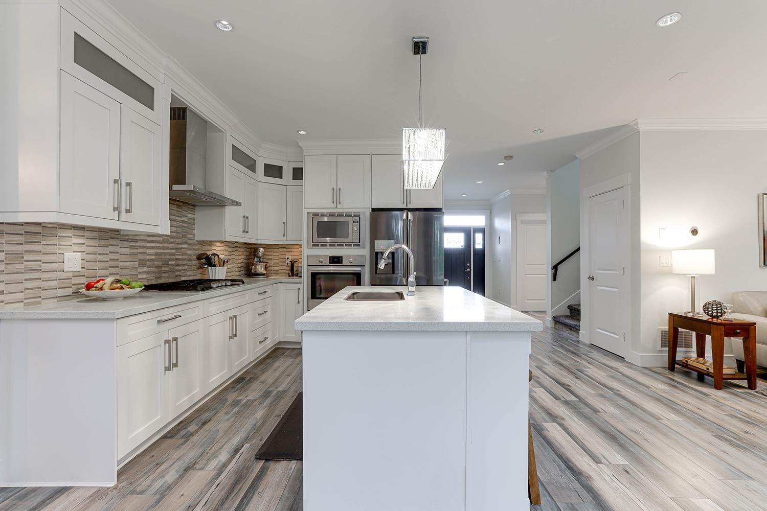 20972 80b Avenue, Langley, British Columbia  V2Y 0R2 - Photo 10 - R3056335