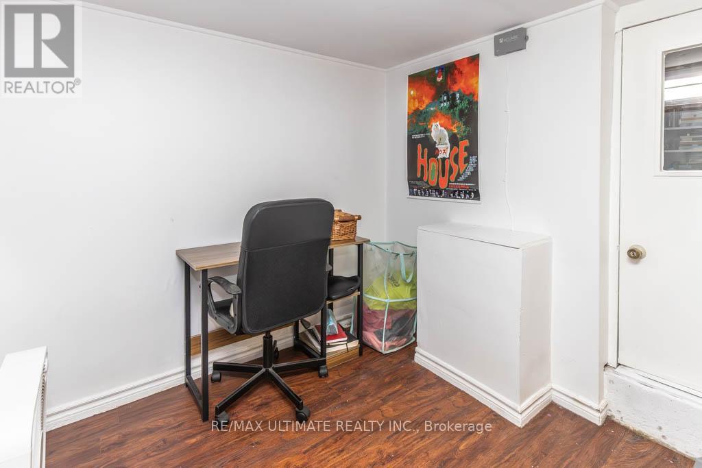 54 Brookfield Street, Toronto, Ontario  M6J 3A9 - Photo 13 - C12450330