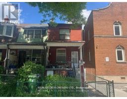 UPPER - 26 CARR STREET, Toronto, Ontario