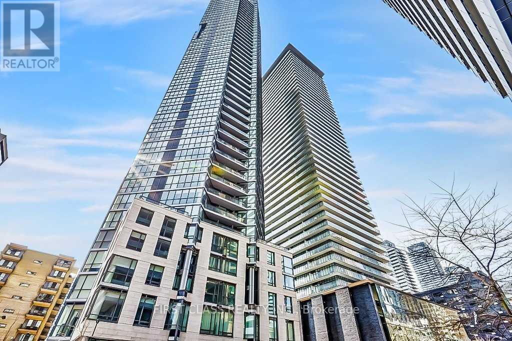 4601 - 45 CHARLES STREET E, Toronto, Ontario
